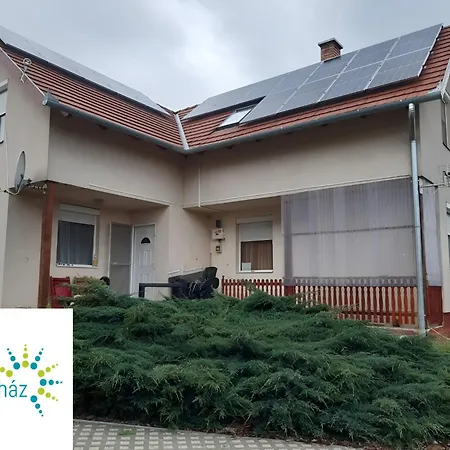 Gyoengy-haz Balaton, Oenallo Nyaralo Szolosgyorok