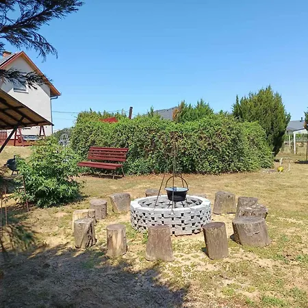 Gyoengy-haz Balaton, Oenallo Nyaralo בית נופש