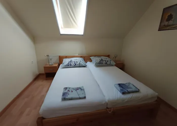 בית נופש Gyoengy-haz Balaton, Oenallo Nyaralo