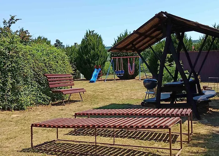 Gyoengy-haz Balaton, Oenallo Nyaralo * Szolosgyorok